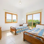 Ira Finiki Villa Lachi
