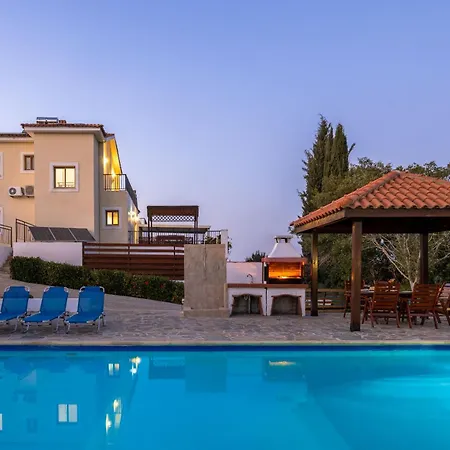 Villa Ira Finiki Latchi
